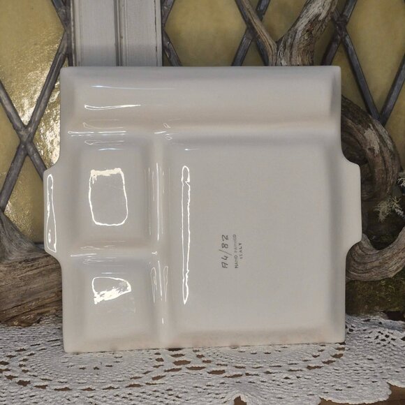 Vintage Divided Serving Tray - Picture 5 of 13